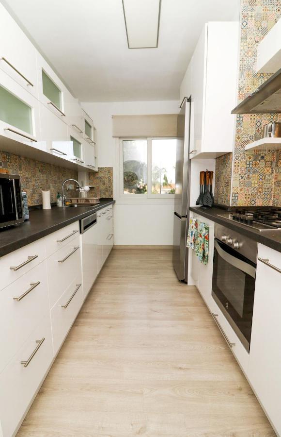 Family Apartment Walking Distance To The Sea And All Amenities Sitio de Calahonda Exterior photo